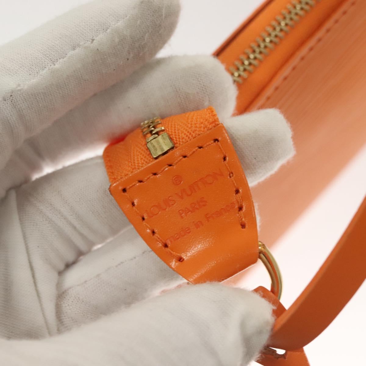 LOUIS VUITTON Epi Pochette Accessoires Pouch Orange Mandarin M5294H Auth 130901V