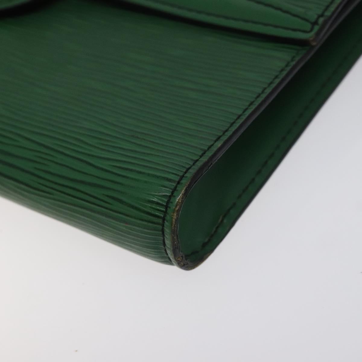 LOUIS VUITTON Epi Pochette Arche Shoulder Bag Green M52574 LV Auth 130925