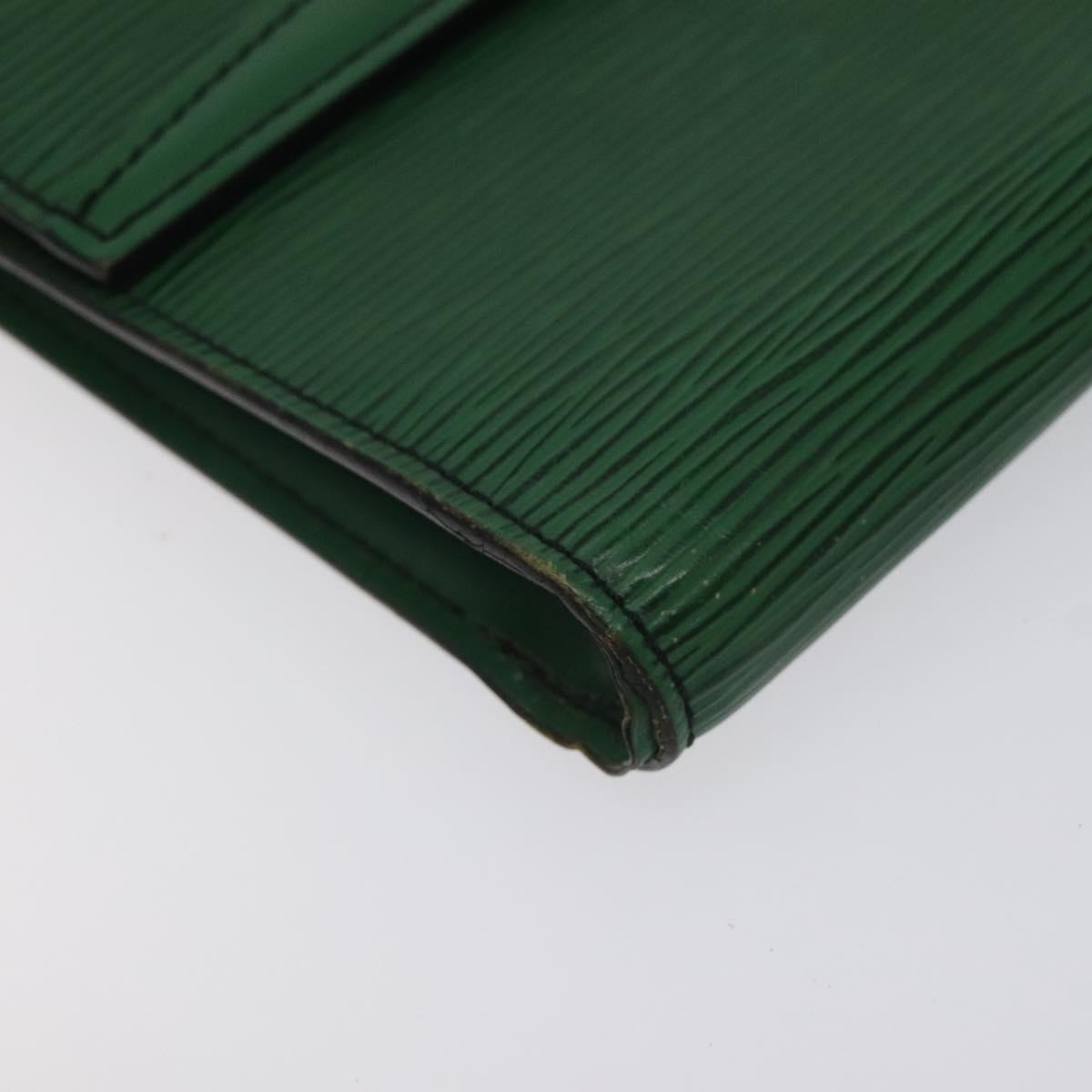LOUIS VUITTON Epi Pochette Arche Shoulder Bag Green M52574 LV Auth 130925