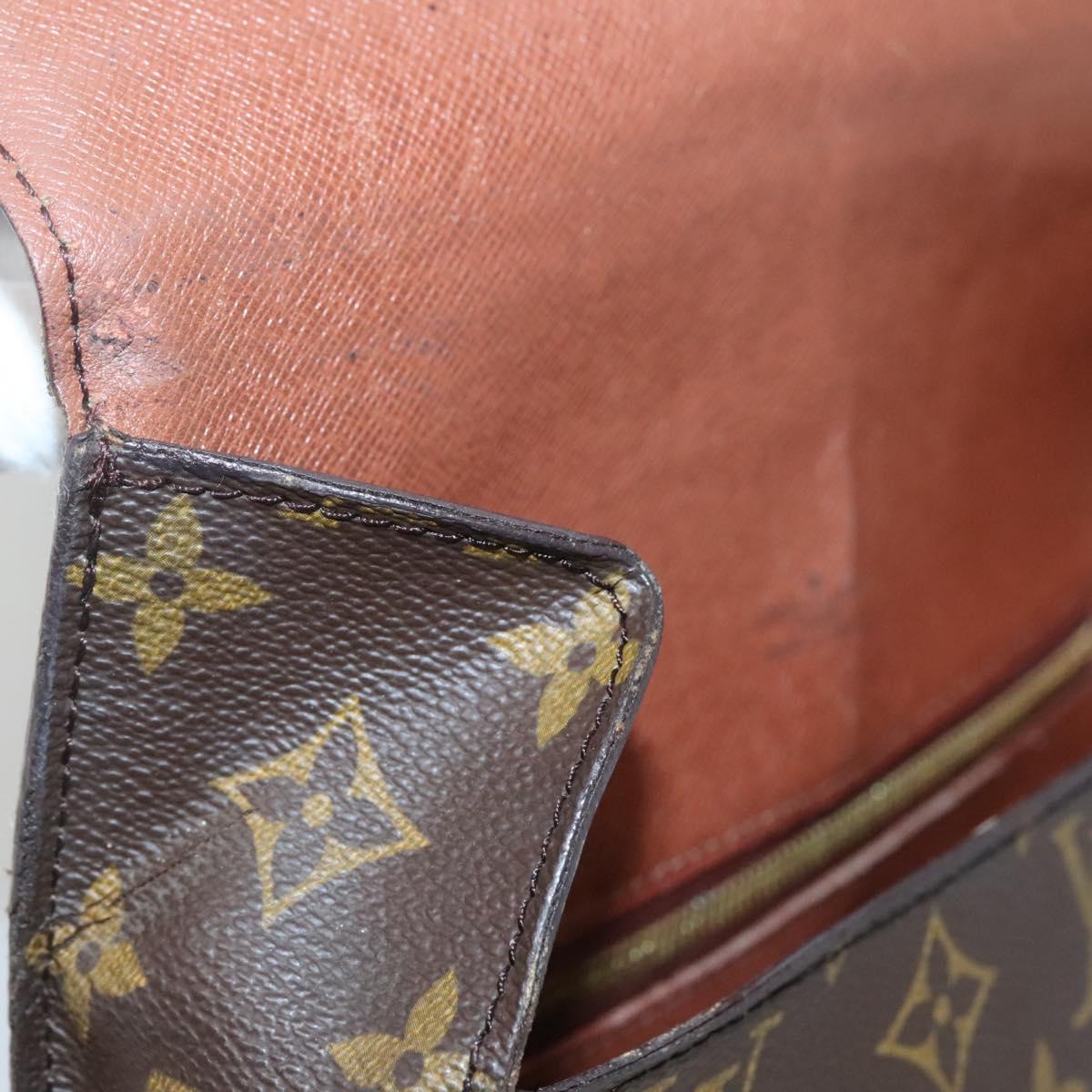 LOUIS VUITTON Monogram Saint Cloud GM Shoulder Bag M51242 LV Auth 131119