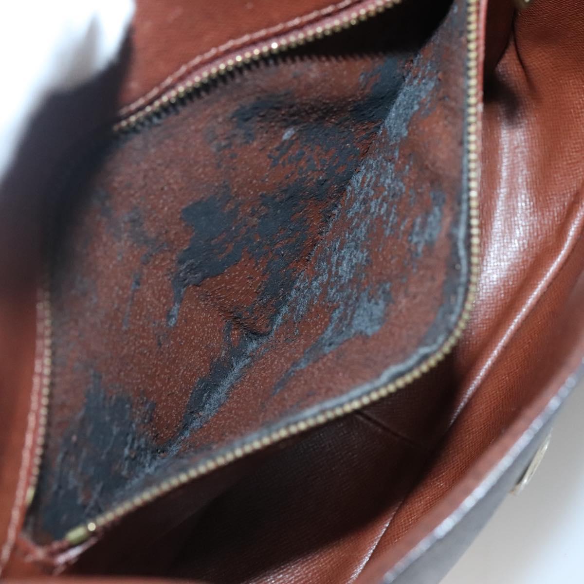 LOUIS VUITTON Monogram Saint Cloud GM Shoulder Bag M51242 LV Auth 131119