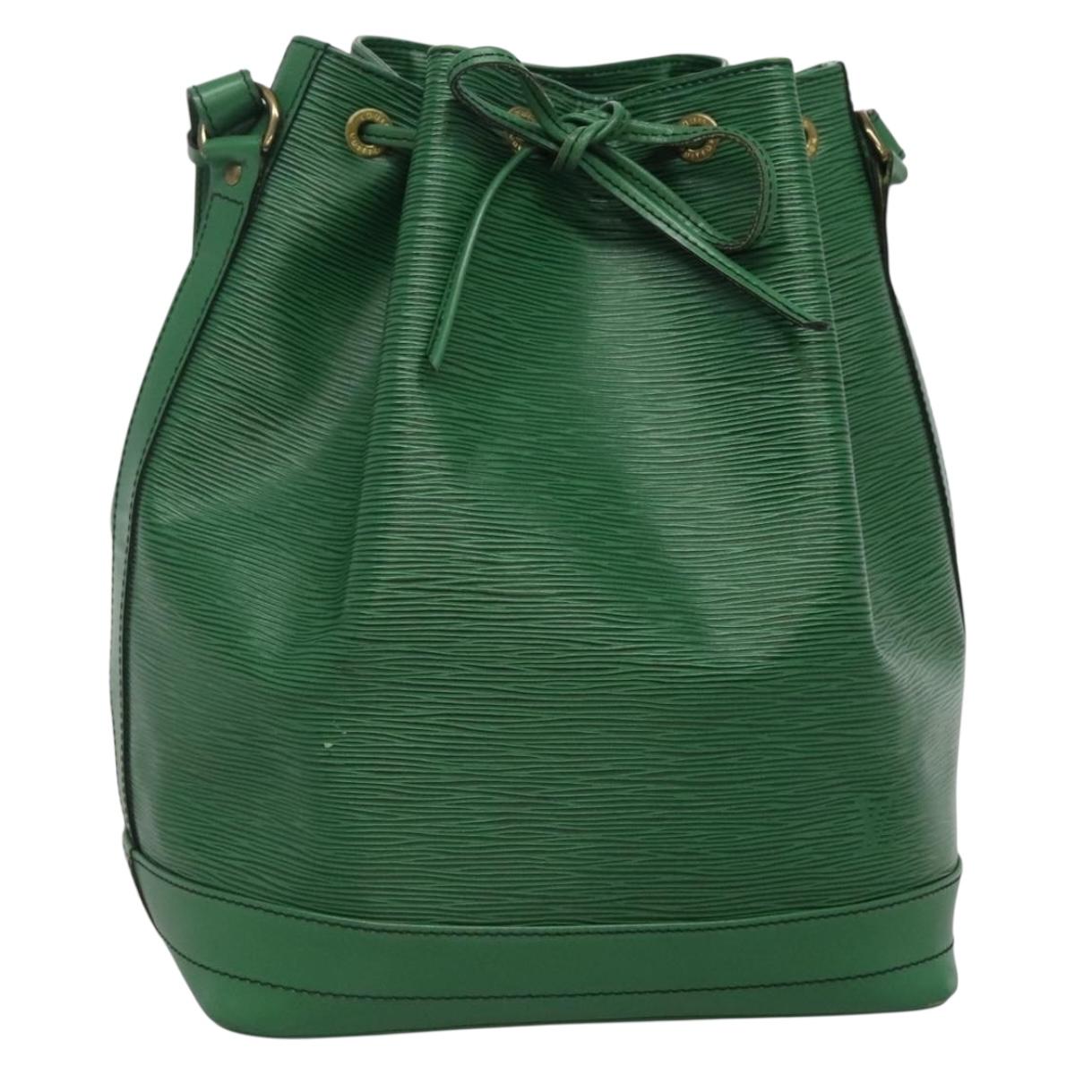LOUIS VUITTON Epi Noe Shoulder Bag Green M44004 LV Auth 131285
