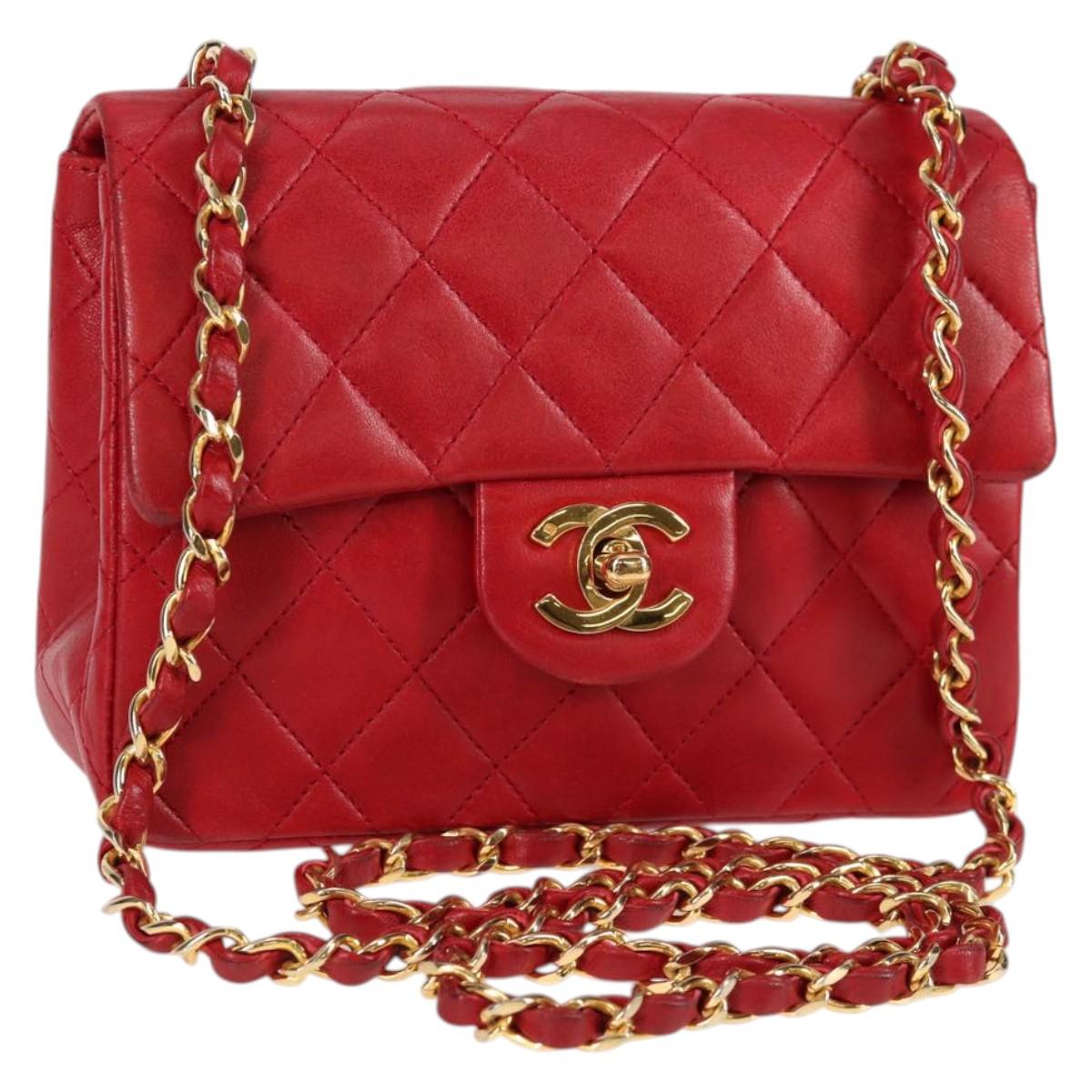 CHANEL Matelasse Chain Shoulder Bag Lamb Skin Red Gold CC Auth 131554V