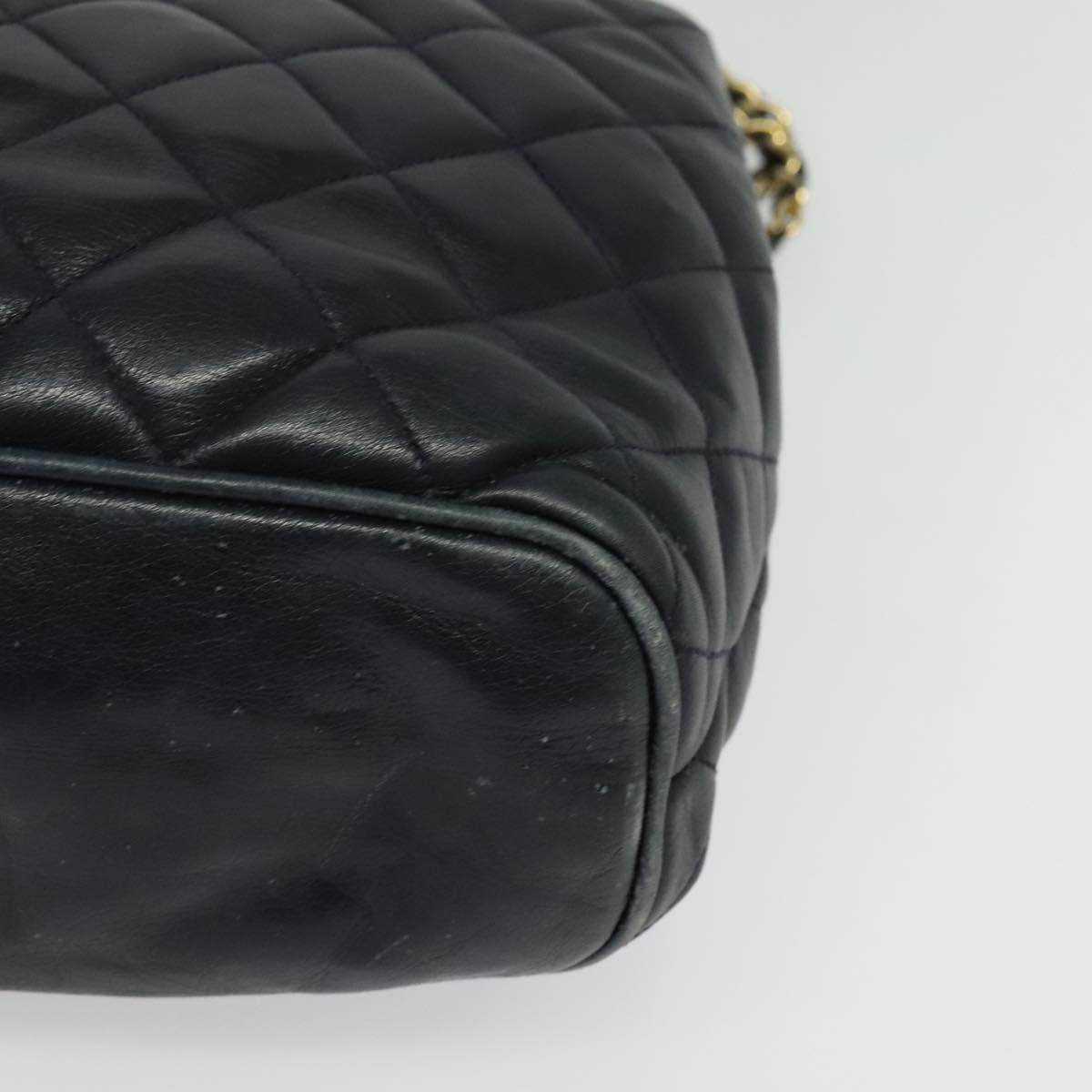 CHANEL Matelasse Chain Shoulder Bag Leather Navy Gold CC Auth 131802