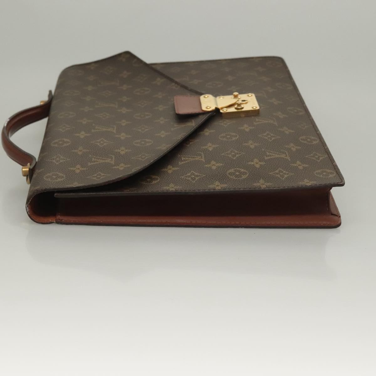 LOUIS VUITTON Monogram Porte Documents Bandouliere Bag M53338 LV Auth 131892A