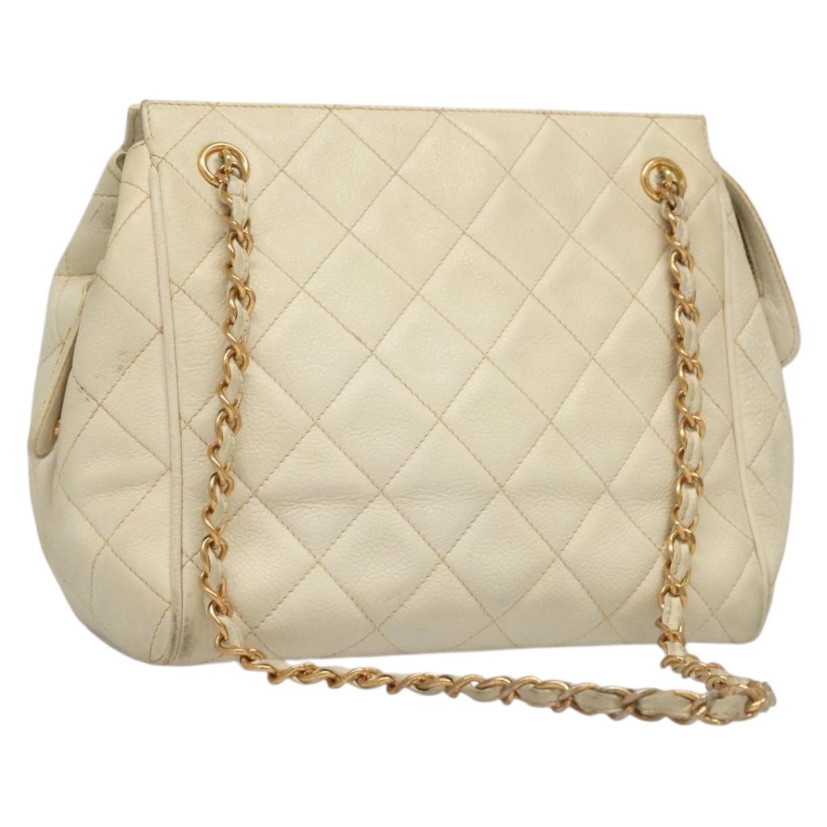 CHANEL Matelasse Chain Shoulder Bag Caviar Skin White Gold CC Auth 132097