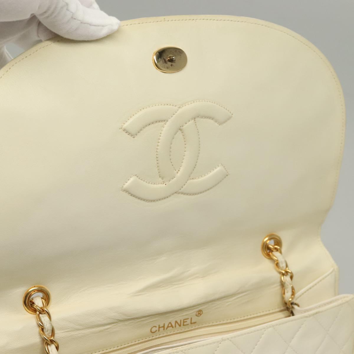 CHANEL Matelasse Chain Shoulder Bag Lamb Skin White Gold CC Auth 132172