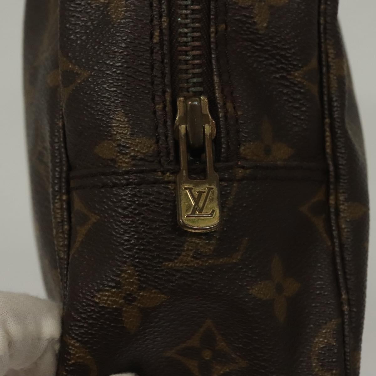 LOUIS VUITTON Monogram Trousse Toilette 28 Clutch Bag M47522 LV Auth 132251