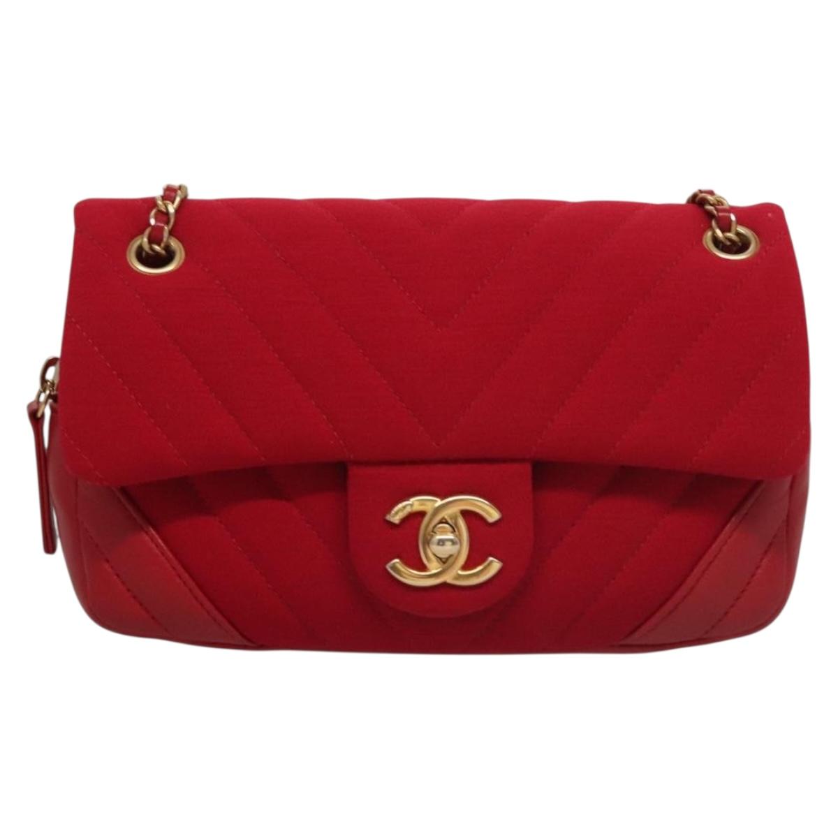 CHANEL Chain V Stitch Shoulder Bag Cotton Red Gold CC Auth 132418M