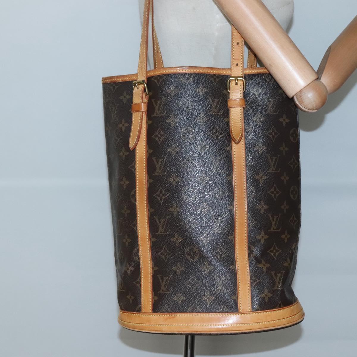 LOUIS VUITTON Monogram Bucket GM Shoulder Bag M42236 LV Auth 132841