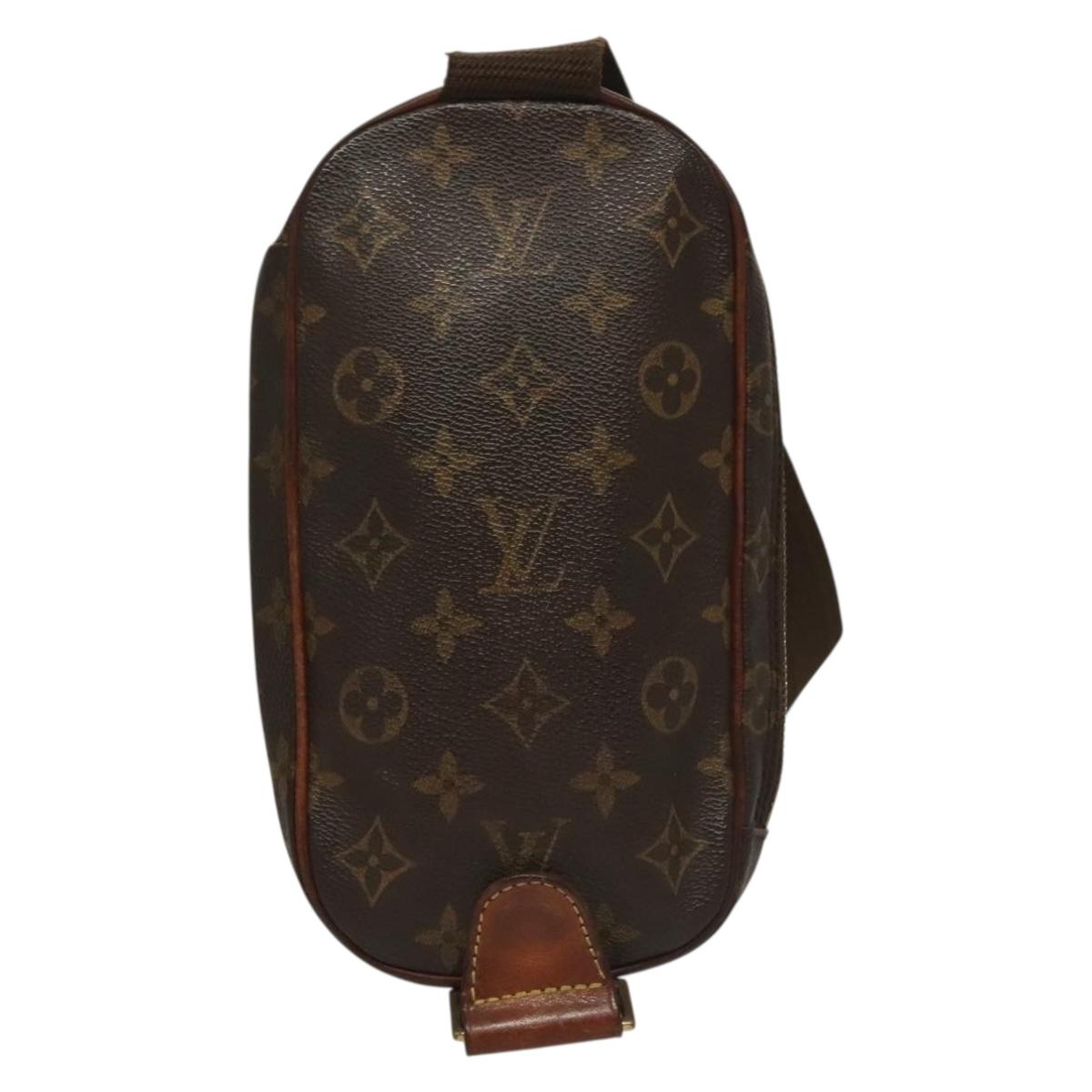 LOUIS VUITTON Monogram Pochette Gange Shoulder Bag M51870 LV Auth 132865