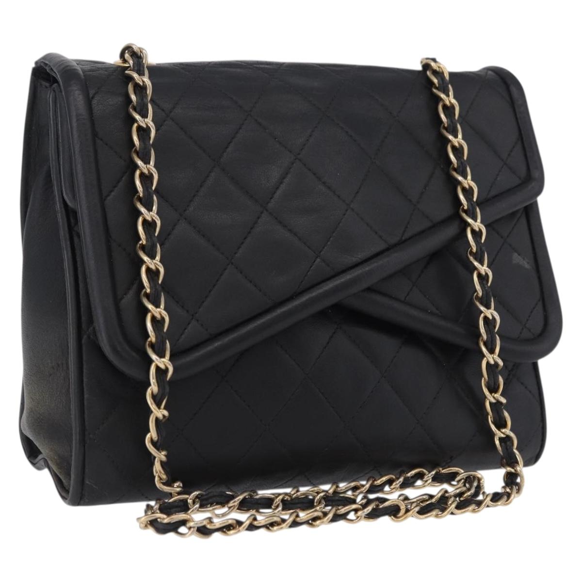 CHANEL Chain Shoulder Bag Leather Black Gold CC Auth 133043
