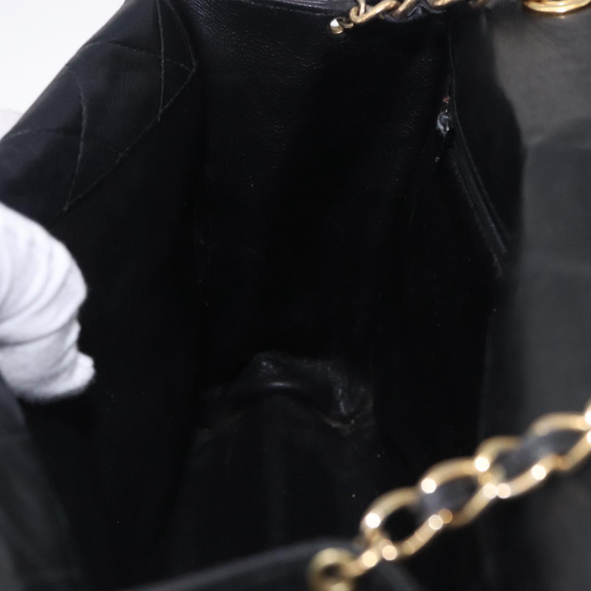 CHANEL Chain Shoulder Bag Leather Black Gold CC Auth 133043