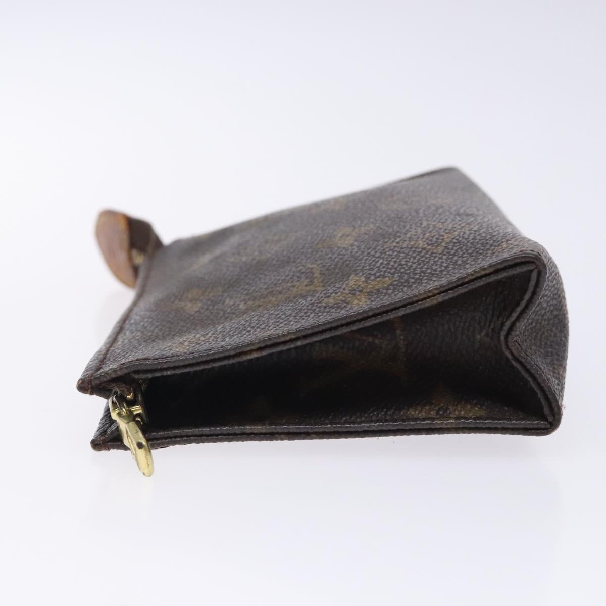 LOUIS VUITTON Monogram Poche Toilette 15 Pouch M47546 LV Auth 133292