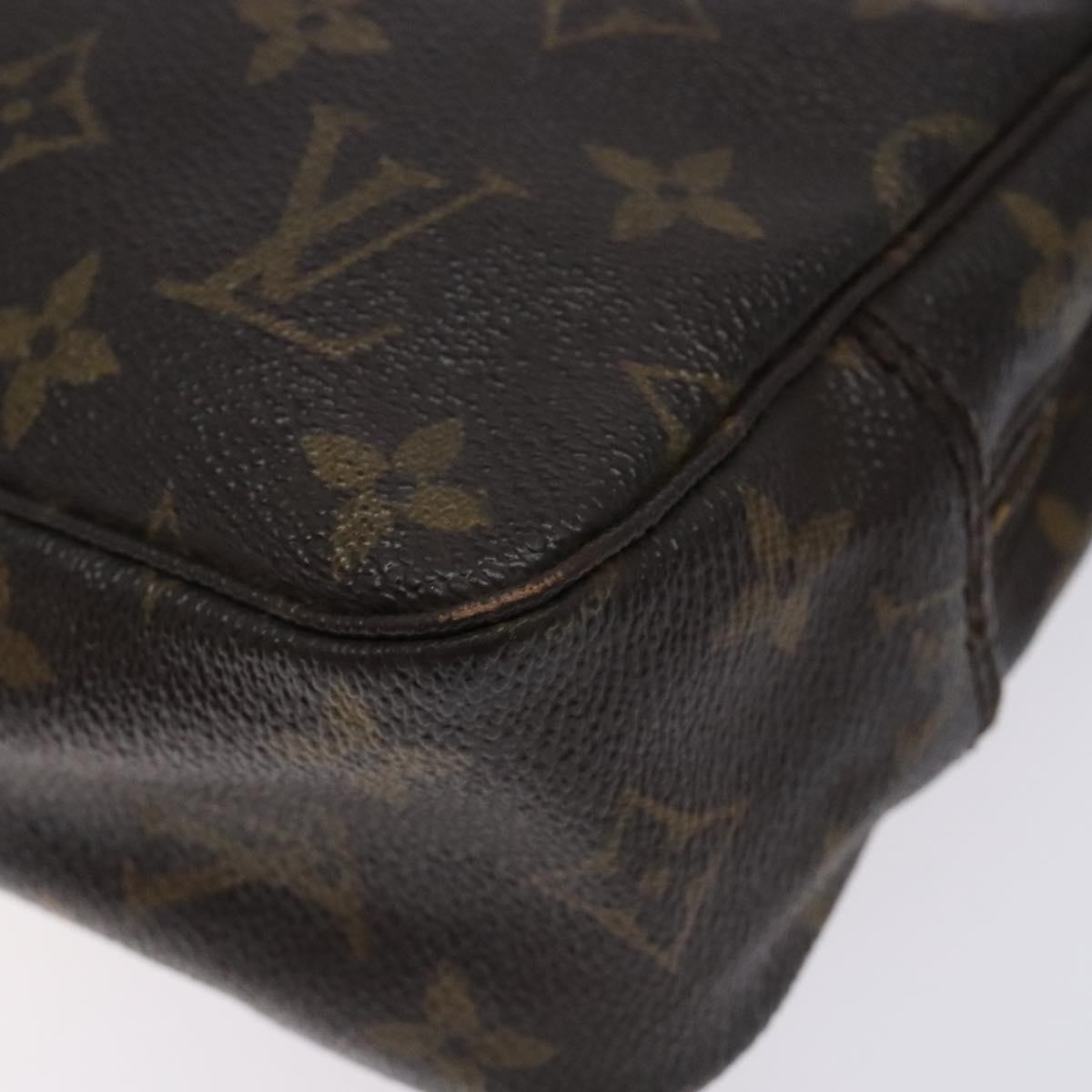 LOUIS VUITTON Monogram Trousse Toilette 23 Clutch Bag M47524 LV Auth 133550
