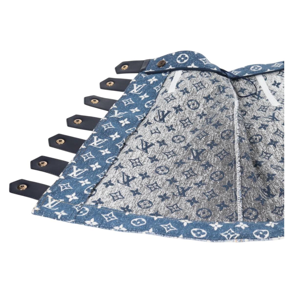 LOUIS VUITTON Monogram Jaguar A line skirt Denim 34 Blue 1A9NK9 LV Auth 133644SAM