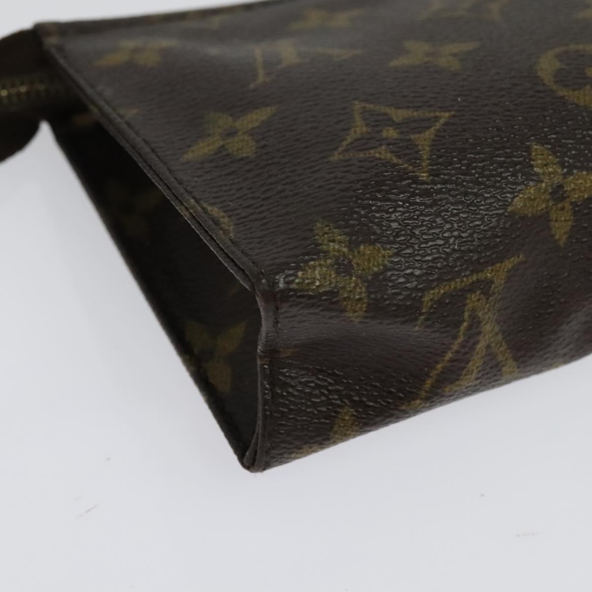 LOUIS VUITTON Monogram Posh Toilette 15 Pouch M47546 LV Auth 133664