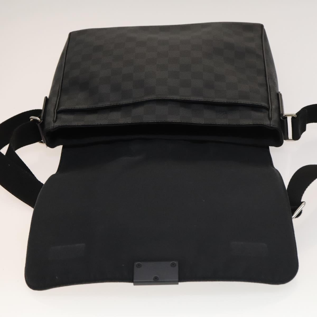 LOUIS VUITTON Damier Graphite District MM Shoulder Bag N41272 LV Auth 133908