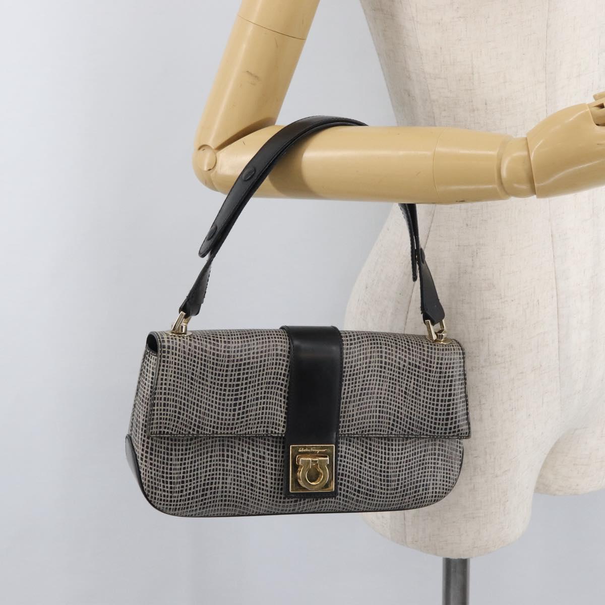 Salvatore Ferragamo Gancini Shoulder Bag Leather Black Brown Auth 134093A
