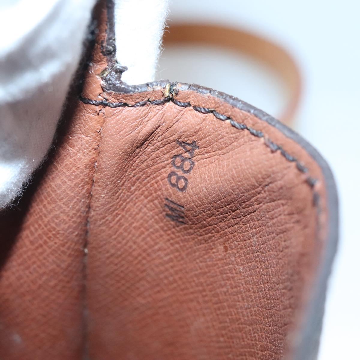 LOUIS VUITTON Monogram Saint Cloud MM Shoulder Bag M51243 LV Auth 134143
