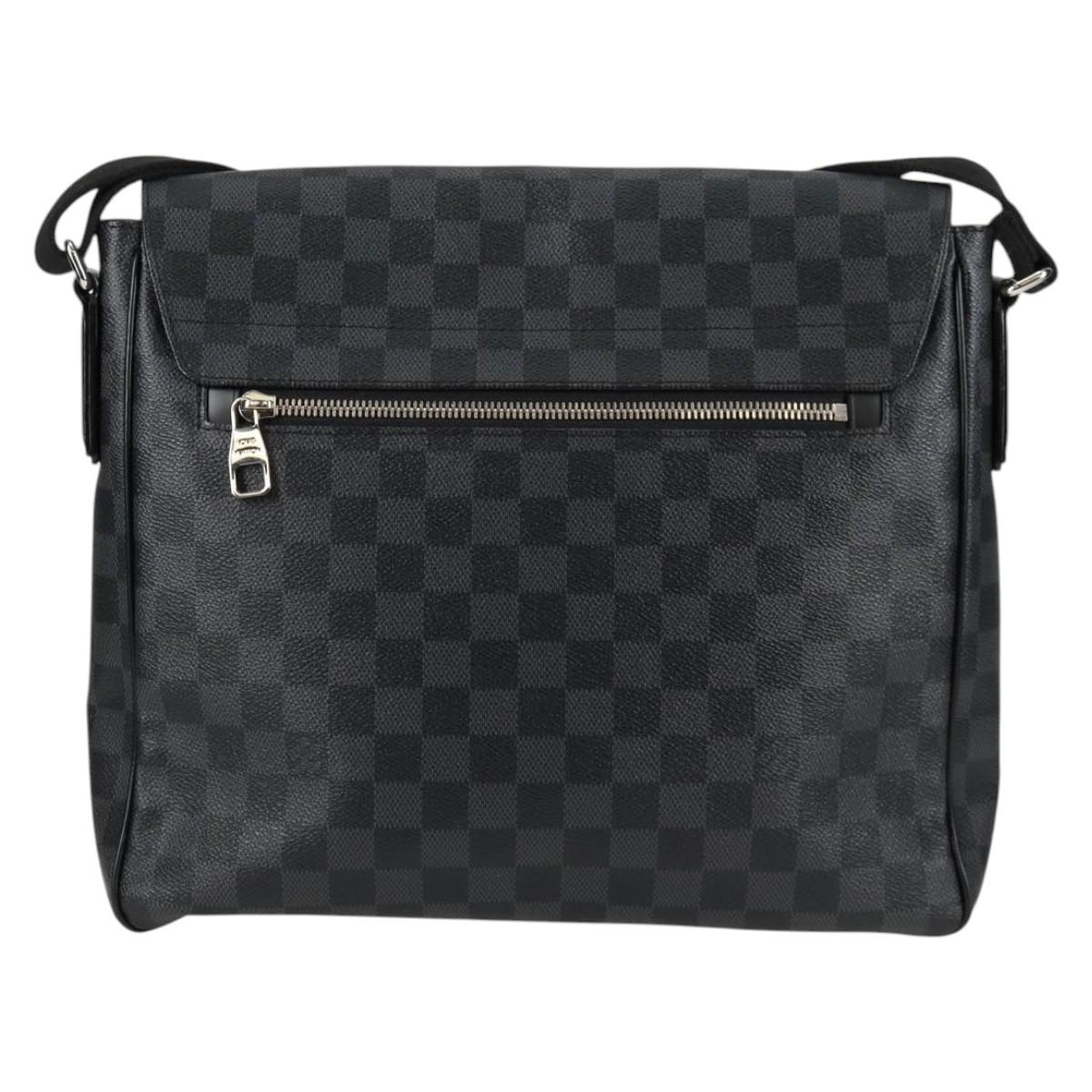 LOUIS VUITTON Damier Graphite District MM Shoulder Bag N41272 LV Auth 134210V