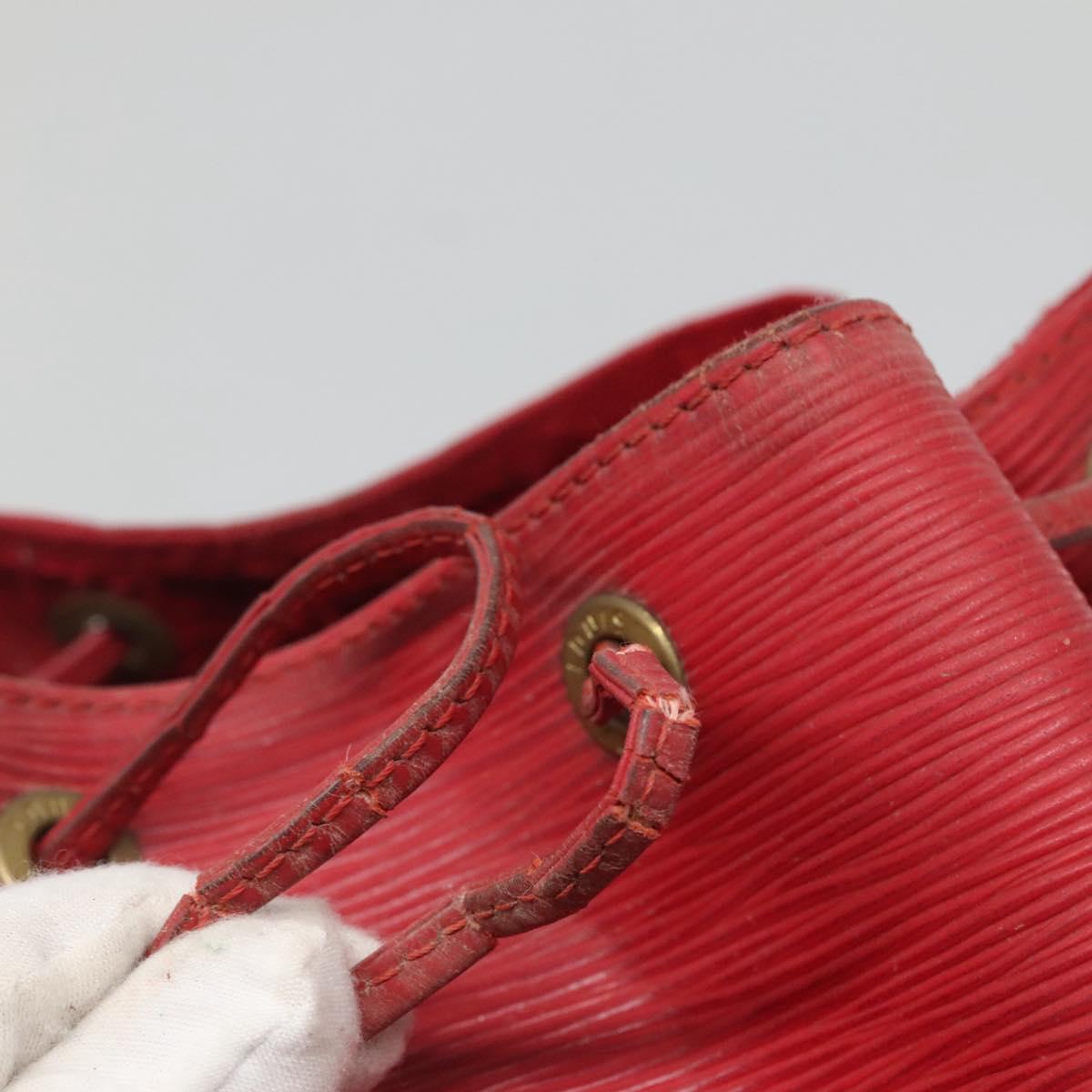 LOUIS VUITTON Epi Petit Noe Shoulder Bag Red M44107 LV Auth 134214