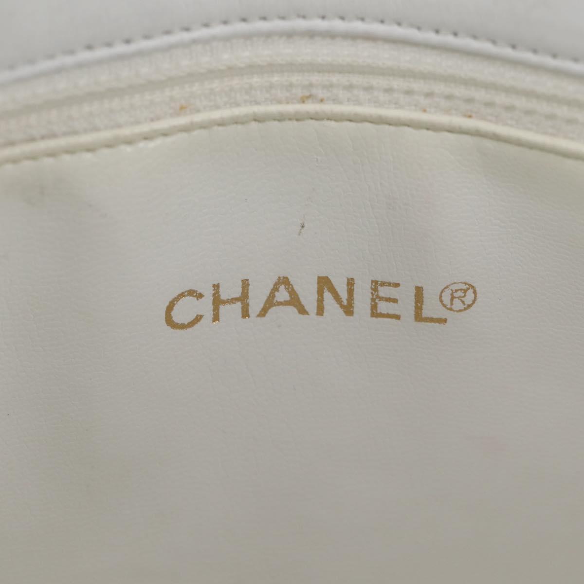 CHANEL Matelasse Chain Shoulder Bag Lamb Skin White CC Auth 134221