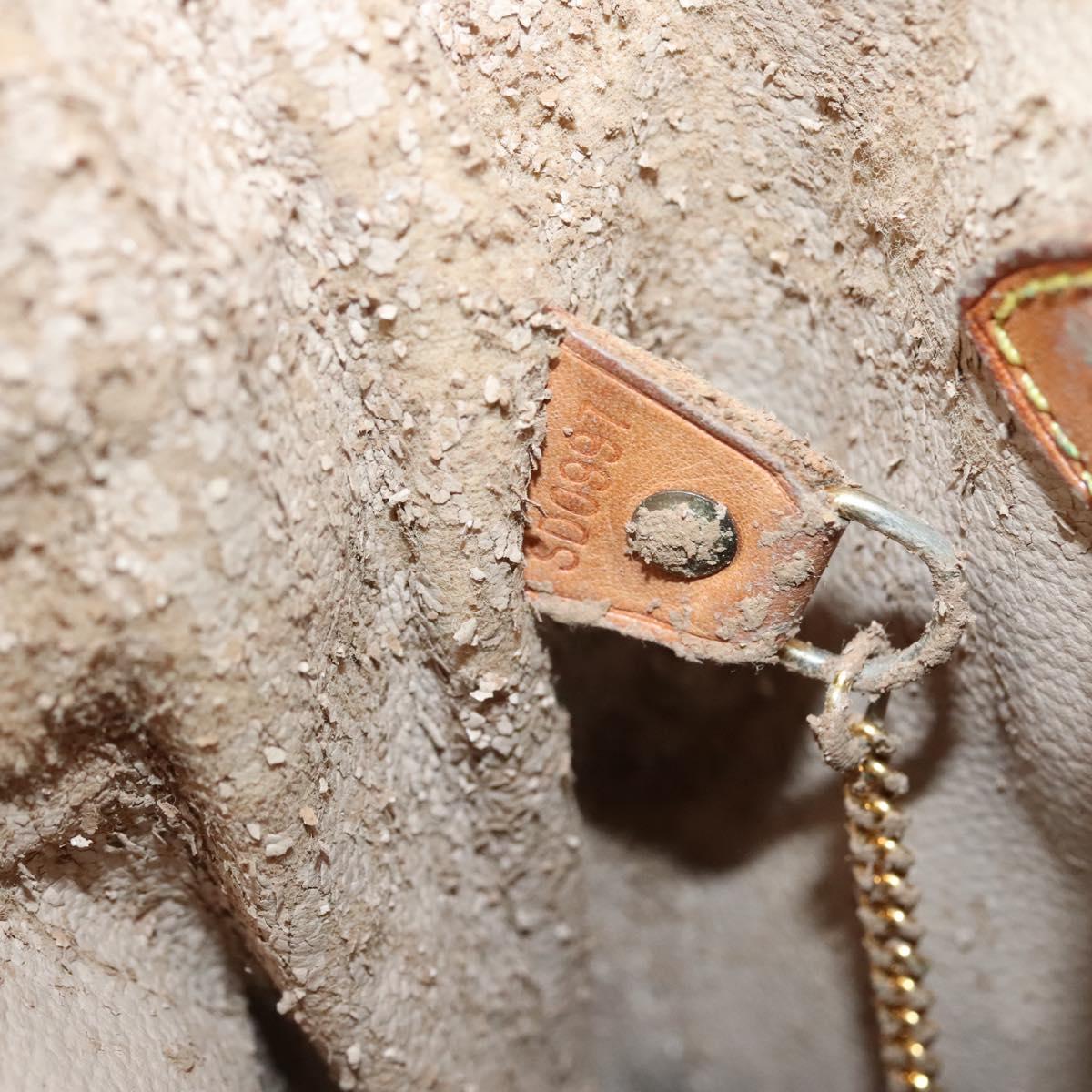 LOUIS VUITTON Monogram Bucket GM Shoulder Bag M42236 LV Auth 134242