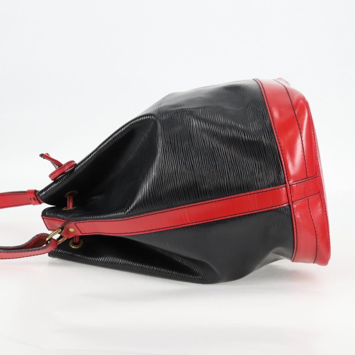 LOUIS VUITTON Epi Noe Shoulder Bag Bicolor Black Red M44017 LV Auth 134512