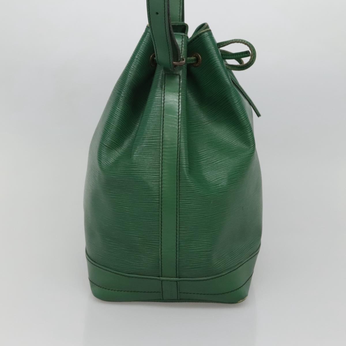 LOUIS VUITTON Epi Noe Shoulder Bag Green M44004 LV Auth 134539