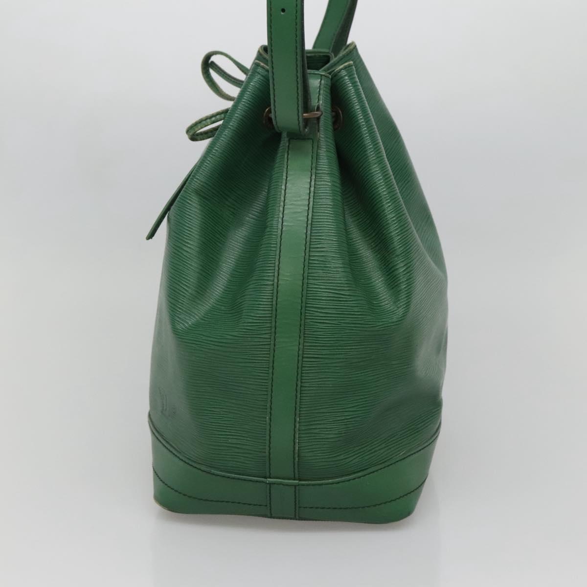 LOUIS VUITTON Epi Noe Shoulder Bag Green M44004 LV Auth 134539