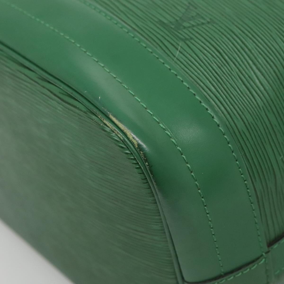 LOUIS VUITTON Epi Noe Shoulder Bag Green M44004 LV Auth 134715