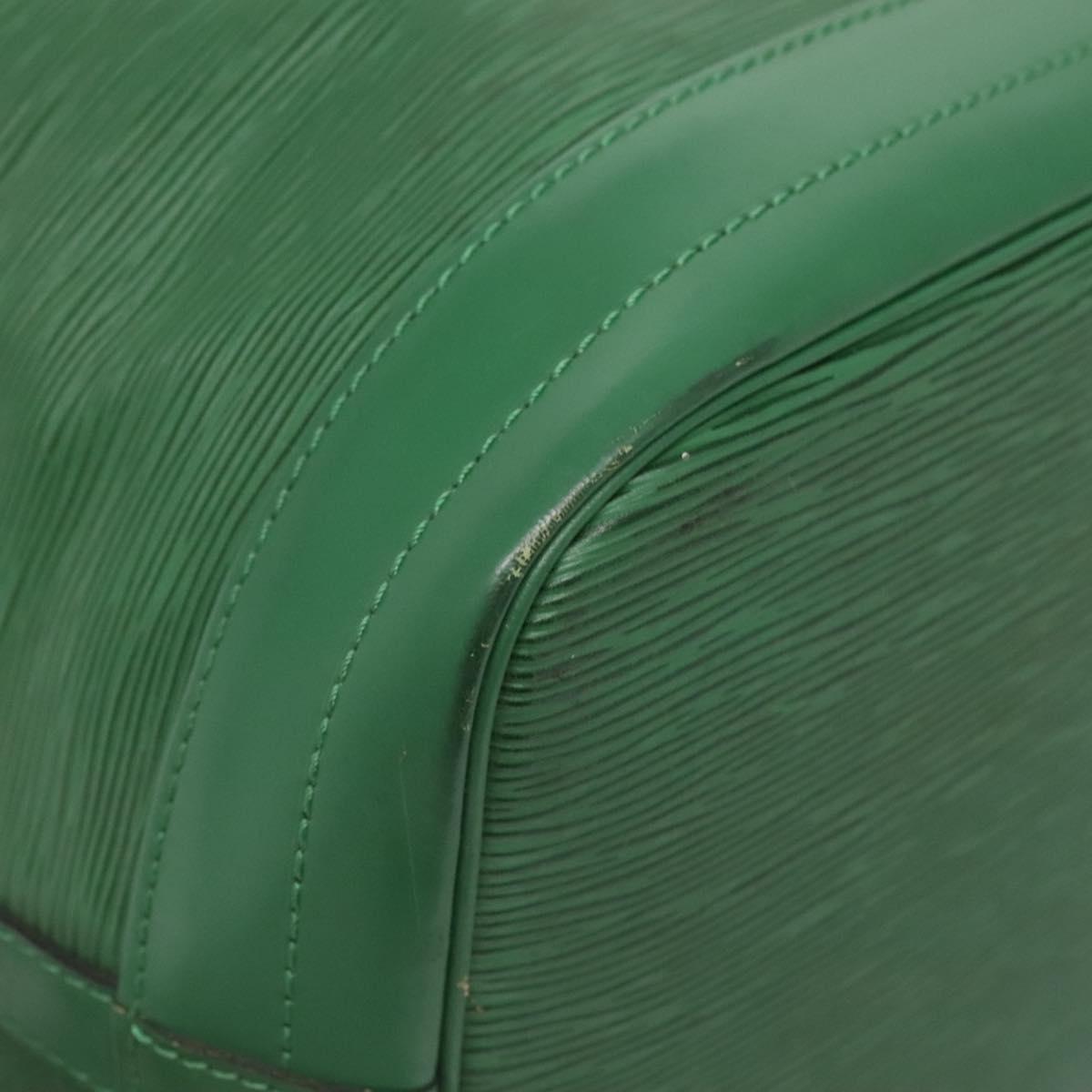 LOUIS VUITTON Epi Noe Shoulder Bag Green M44004 LV Auth 134715