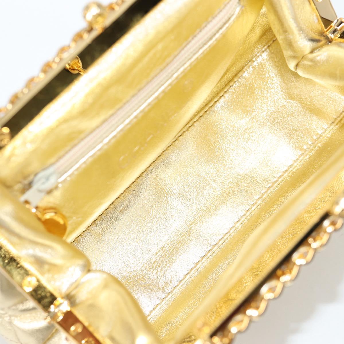 CHANEL Matelasse Chain Shoulder Bag Leather Gold CC Auth 134853SM