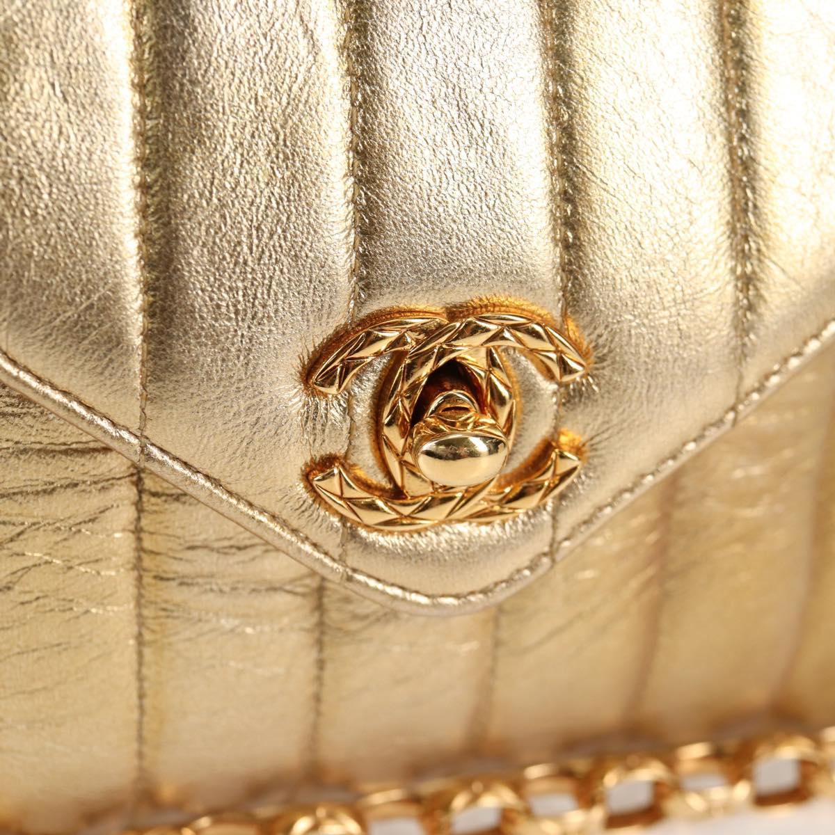 CHANEL Matelasse Chain Shoulder Bag Lamb Skin Red Gold CC Auth 134958SV