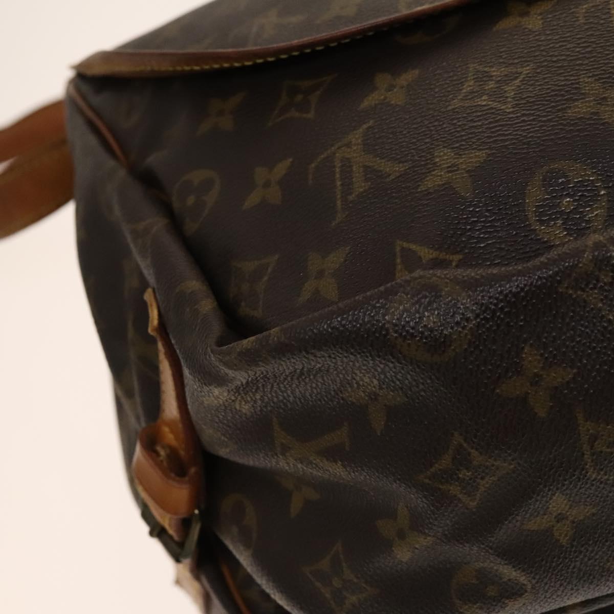 LOUIS VUITTON Monogram Saumur 35 Shoulder Bag M42254 LV Auth 135031