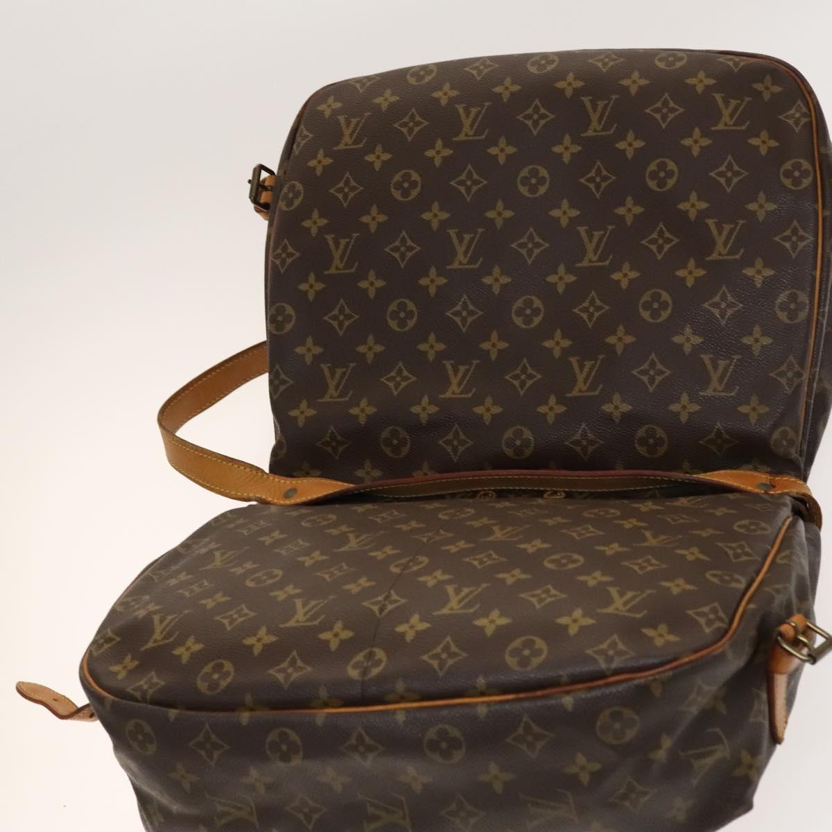LOUIS VUITTON Monogram Saumur 35 Shoulder Bag M42254 LV Auth 135031