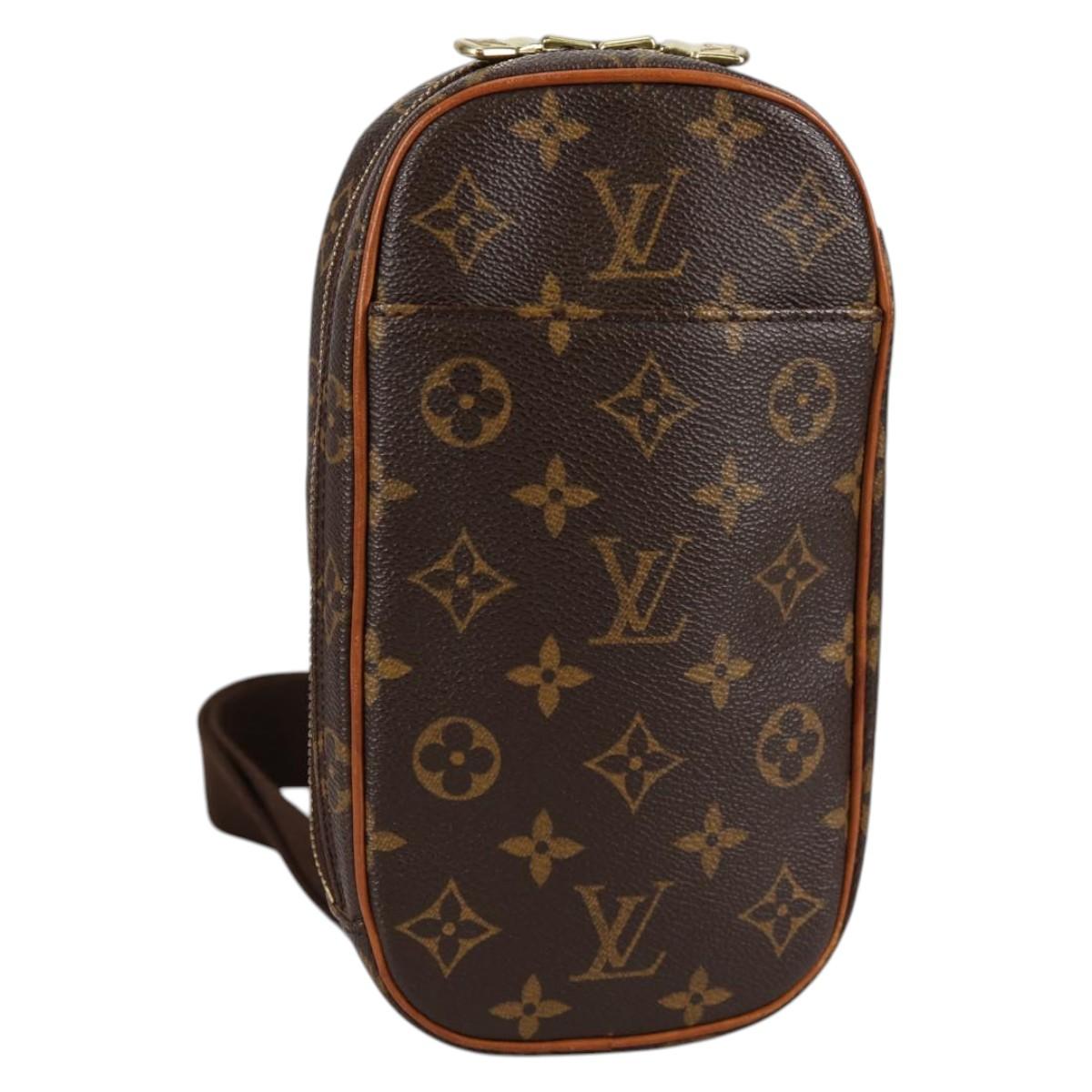 LOUIS VUITTON Monogram Pochette Gange Shoulder Bag M51870 LV Auth 135100A