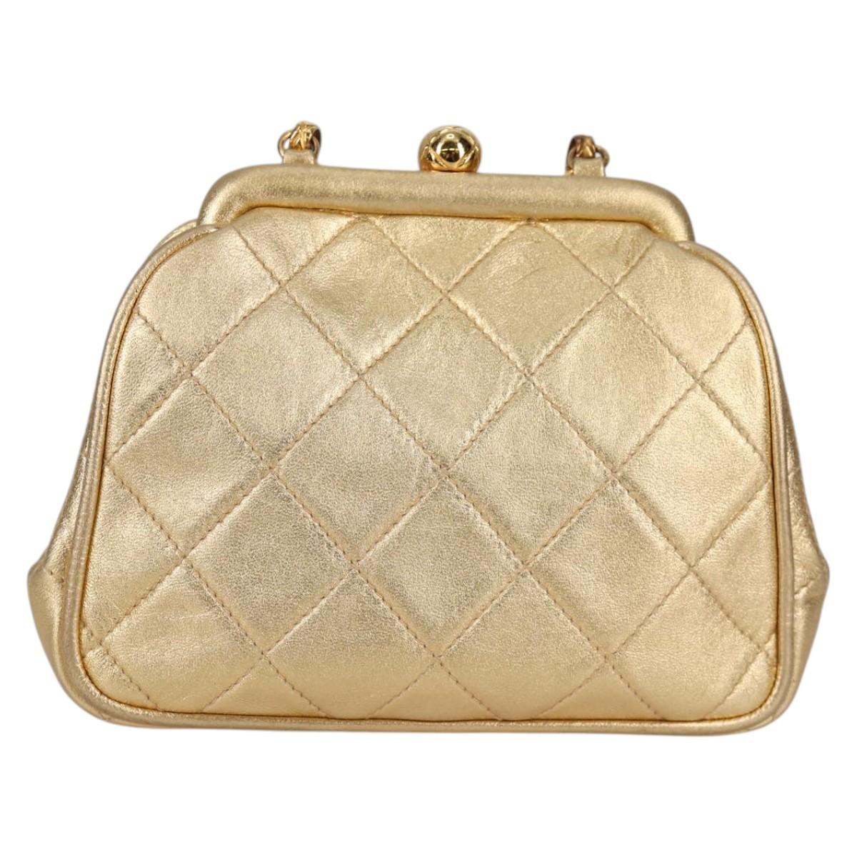 CHANEL Chain Shoulder Bag Lamb Skin Gold Tone CC Auth 135116SM