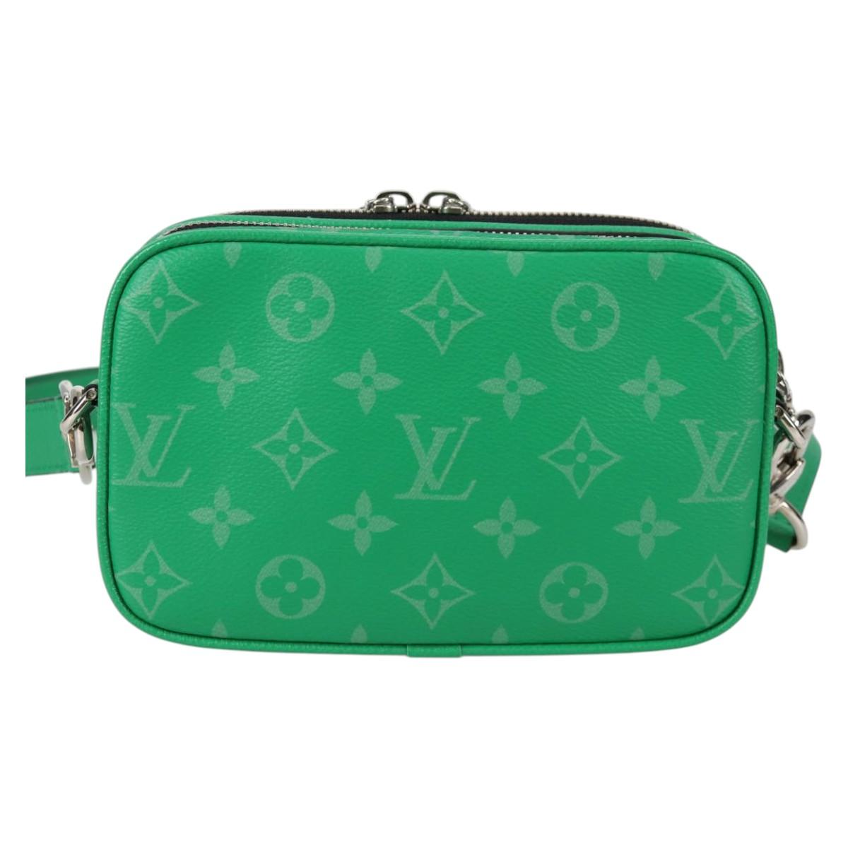 LOUIS VUITTON Taiga Lama Alpha Wearable Wallet NV Bag M30997 LV Auth 135292M
