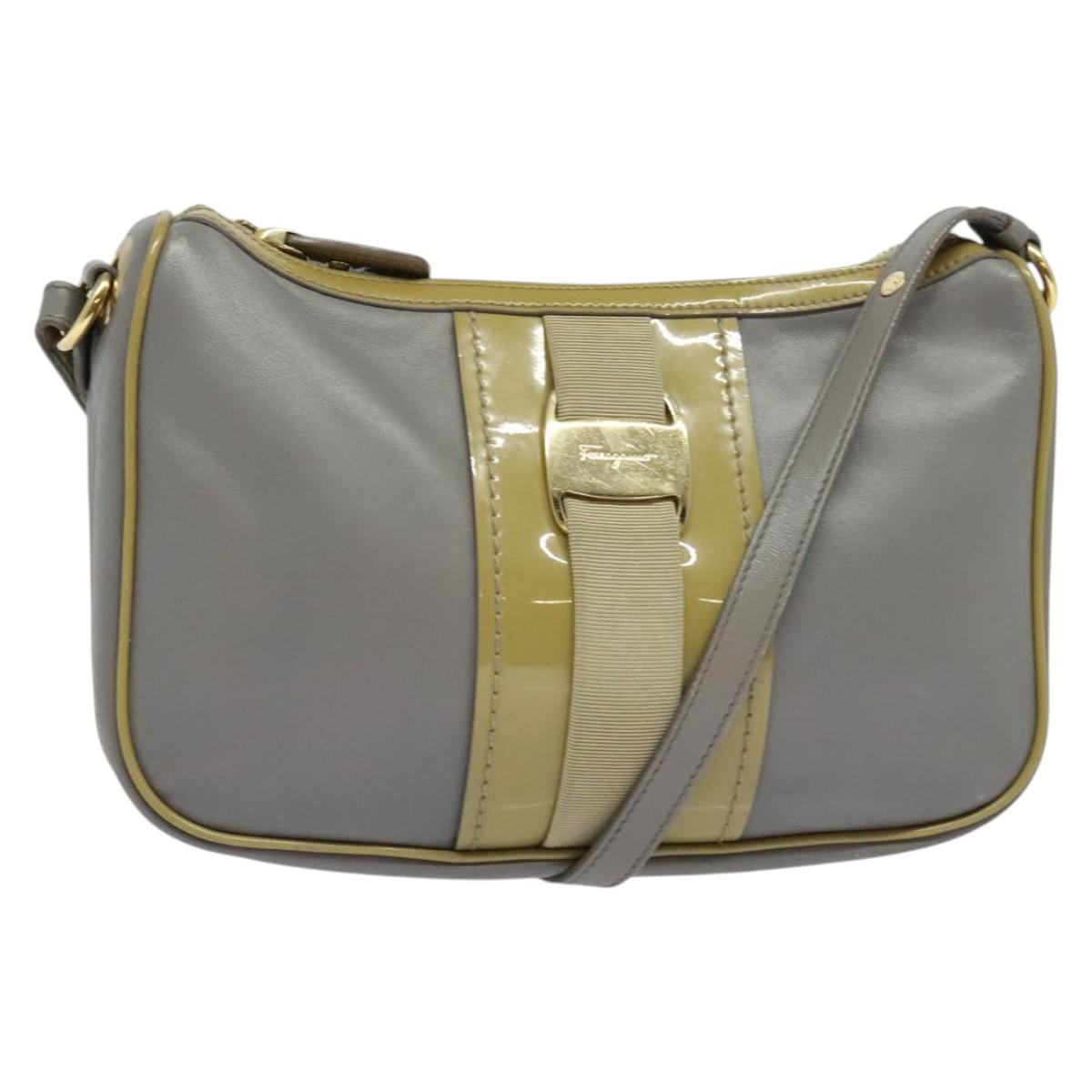 Salvatore Ferragamo Vala Shoulder Bag Leather Gray Gold Auth 135353