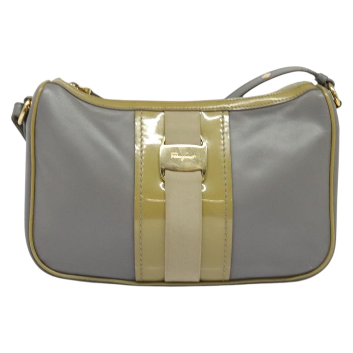 Salvatore Ferragamo Vala Shoulder Bag Leather Gray Gold Auth 135353