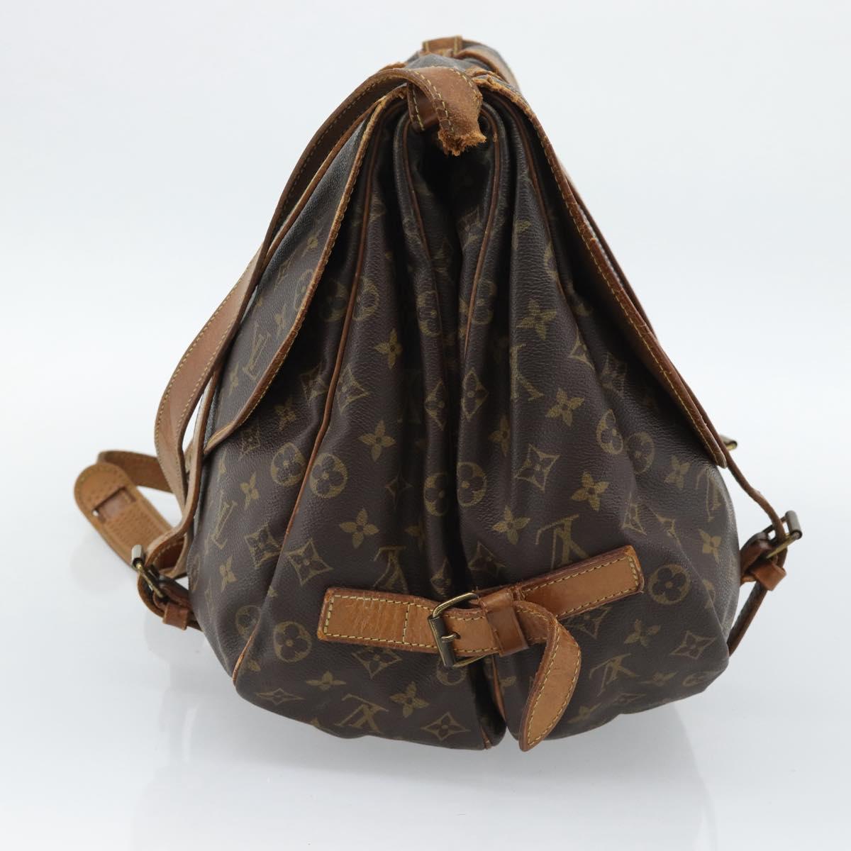 LOUIS VUITTON Monogram Saumur 43 Shoulder Bag M42252 LV Auth 135367