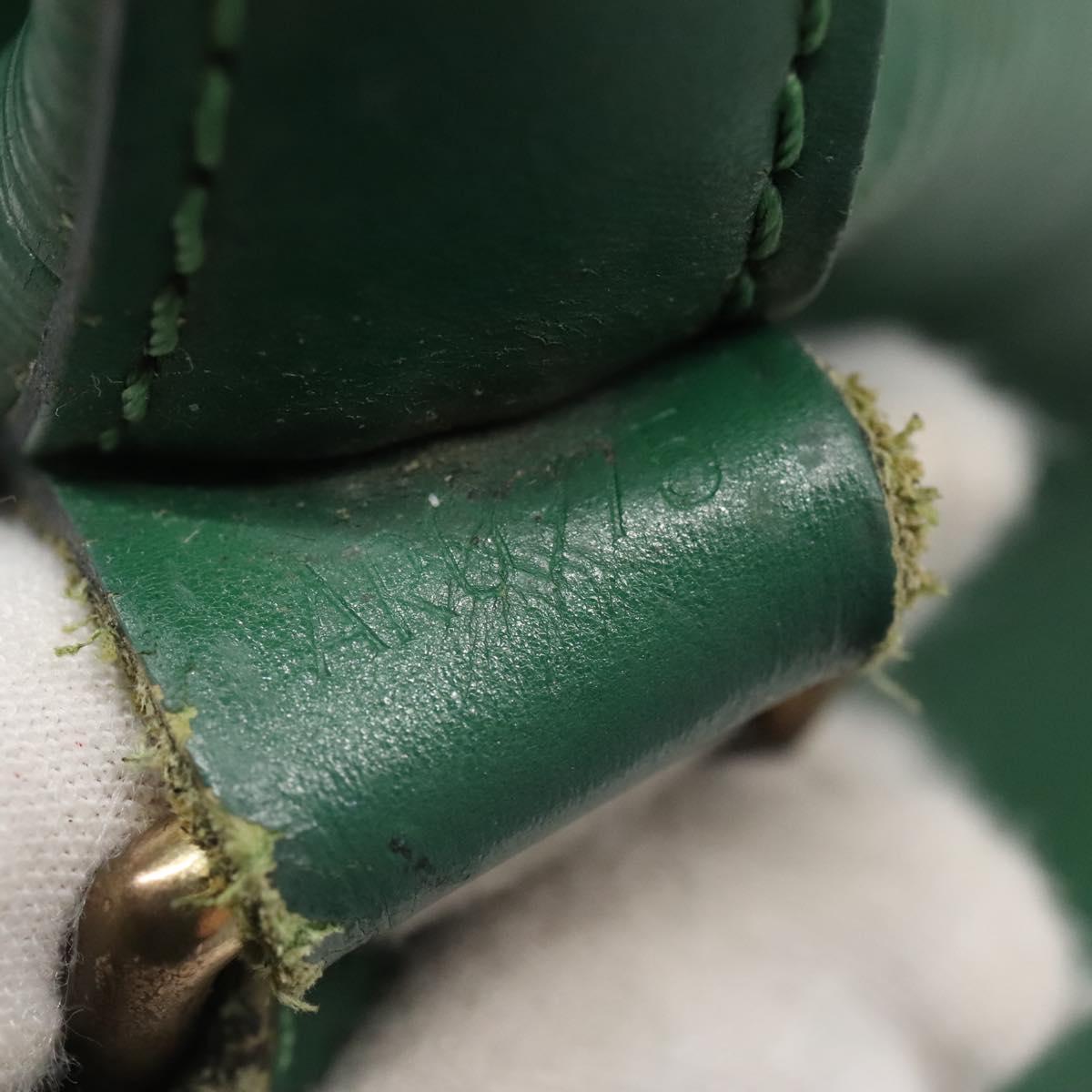 LOUIS VUITTON Epi Noe Shoulder Bag Green M44004 LV Auth 135420