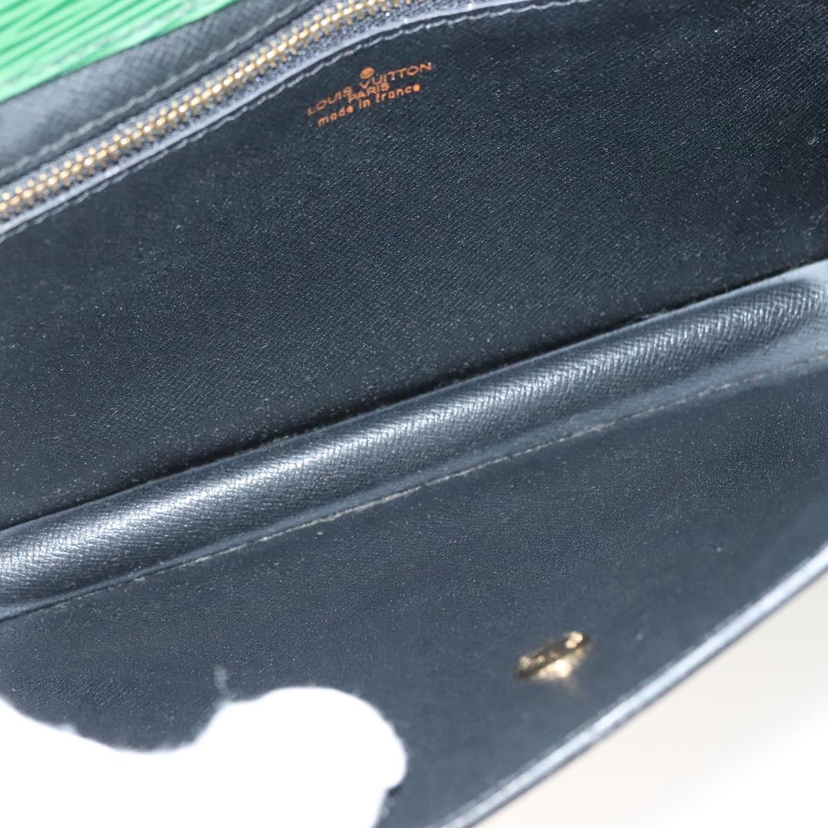 LOUIS VUITTON Epi Montaigne 23 Clutch Bag Green M52664 LV Auth 135445