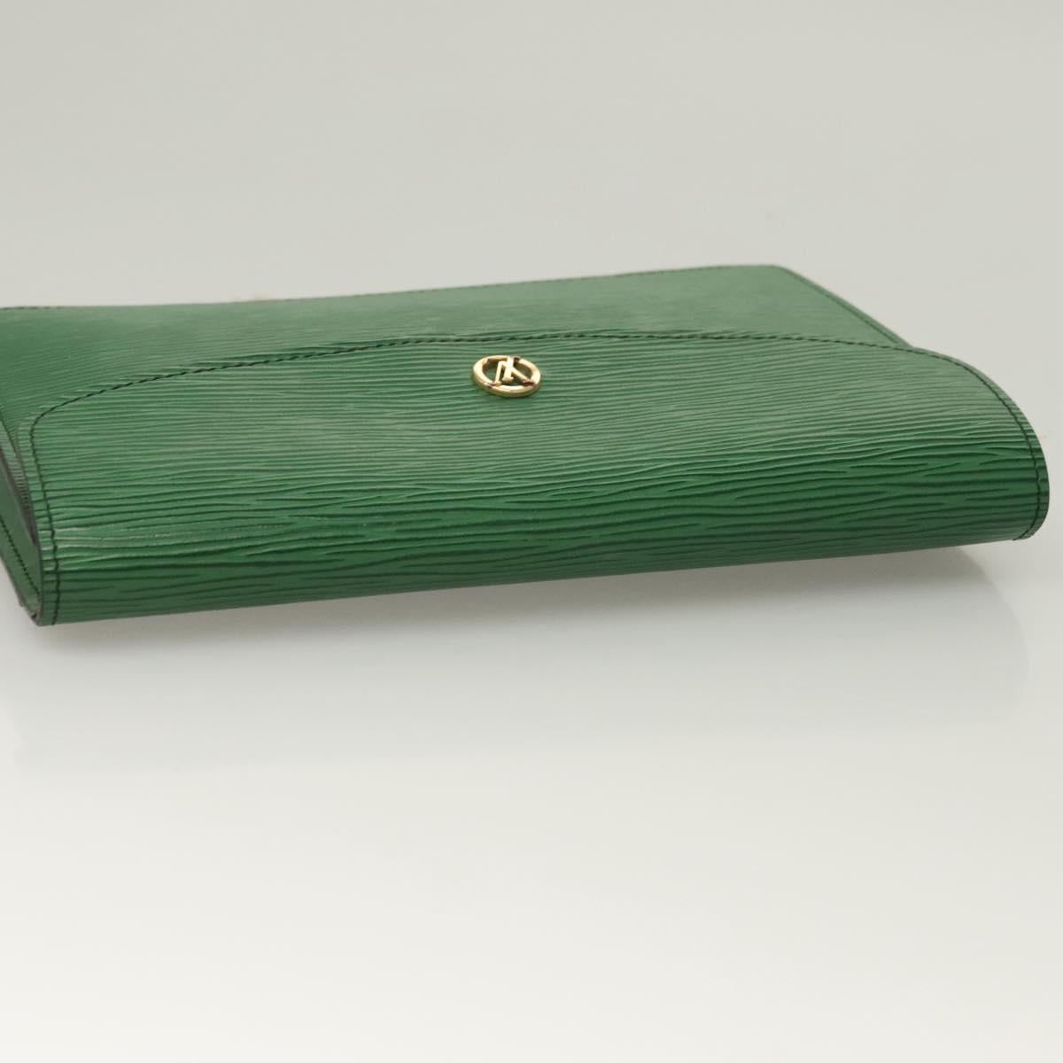 LOUIS VUITTON Epi Montaigne 23 Clutch Bag Green M52664 LV Auth 135445