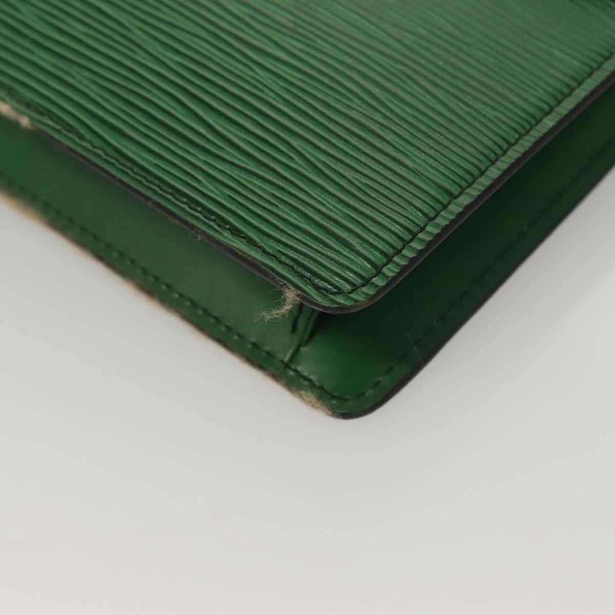 LOUIS VUITTON Epi Montaigne 23 Clutch Bag Green M52664 LV Auth 135445