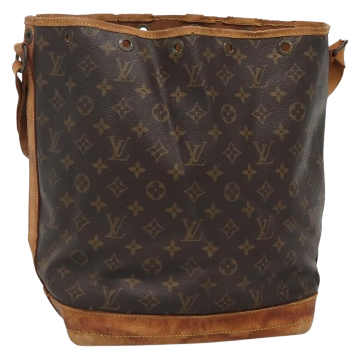 LOUIS VUITTON Monogram Noe Shoulder Bag M42224 LV Auth 135461