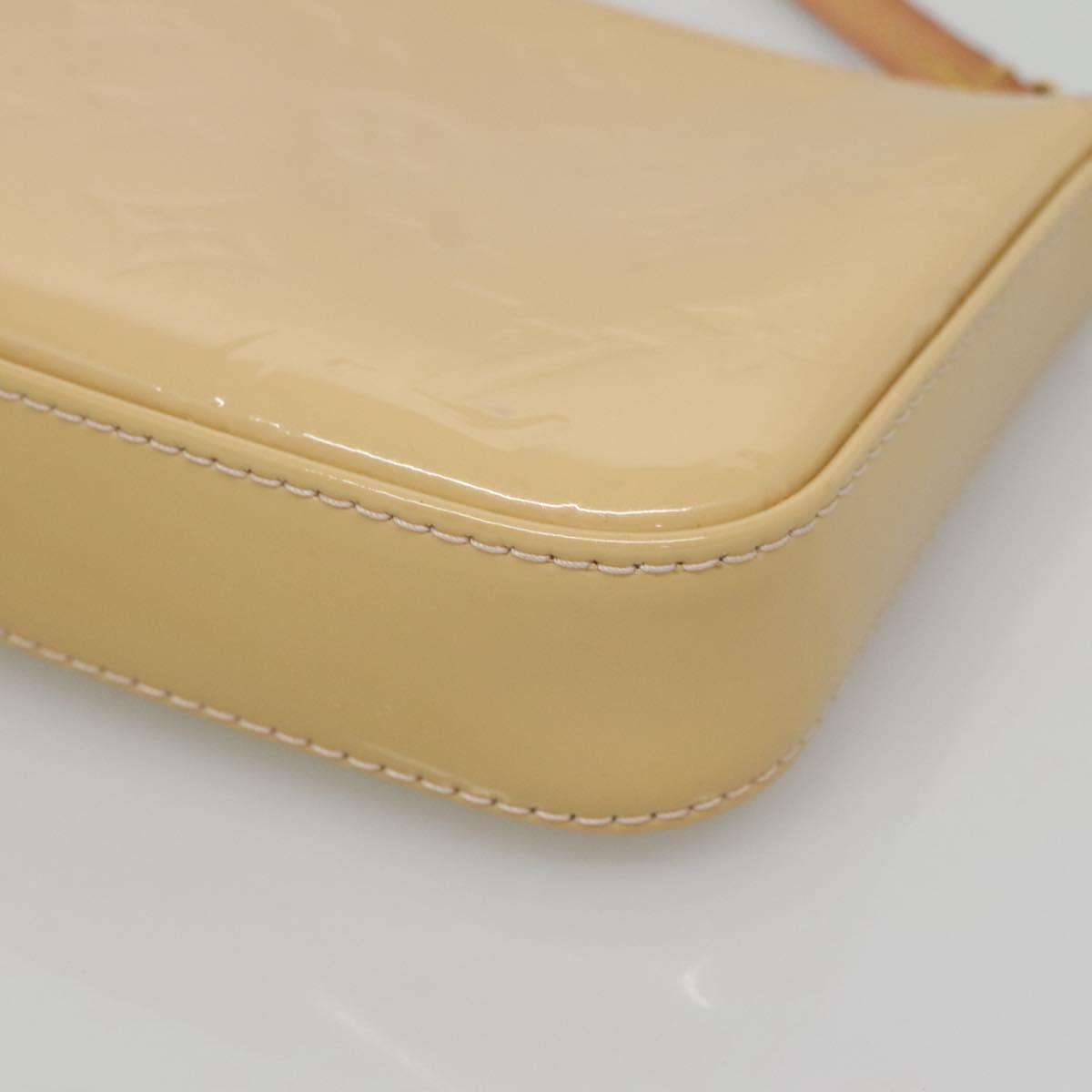 LOUIS VUITTON Vernis Pochette Accessoires Rose Angelique M90072 LV Auth 135464