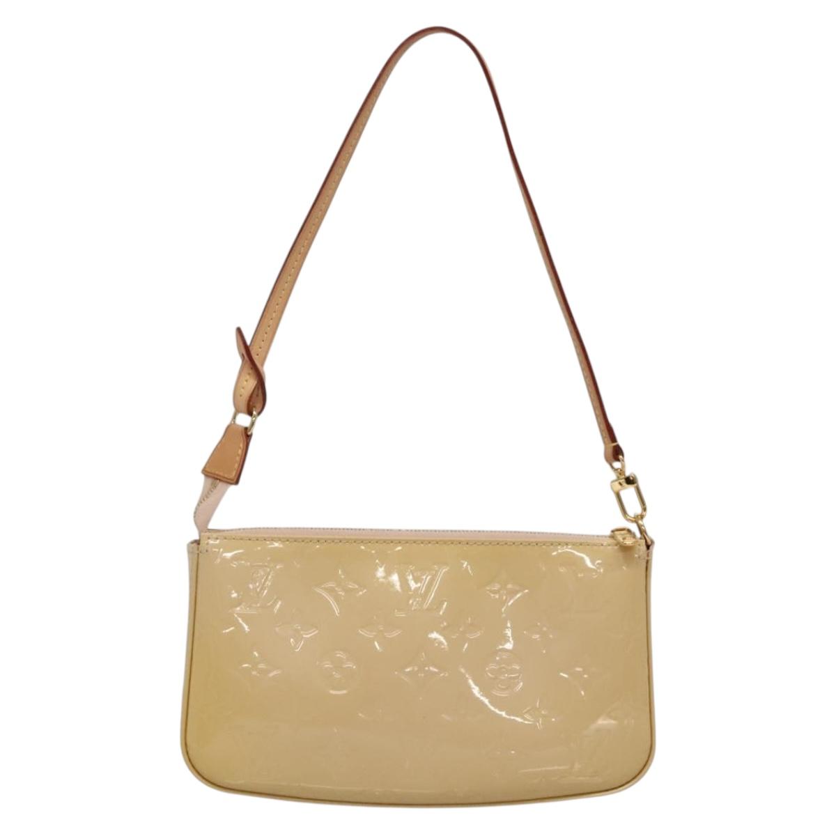 LOUIS VUITTON Vernis Pochette Accessoires Rose Angelique M90072 LV Auth 135464